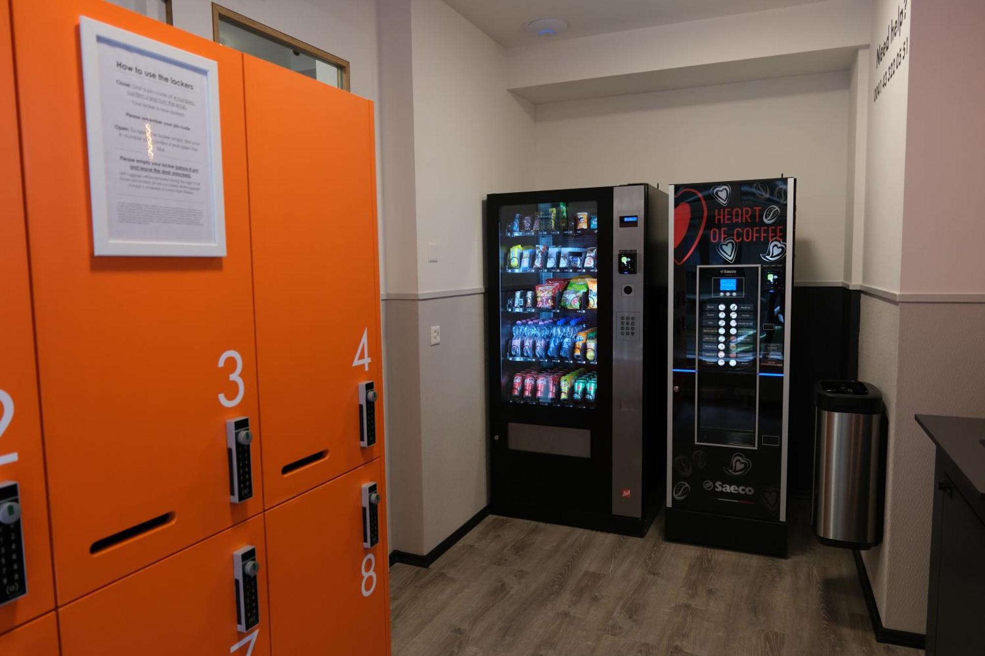 Easyhotel Zuerich Main Station ภายนอก รูปภาพ