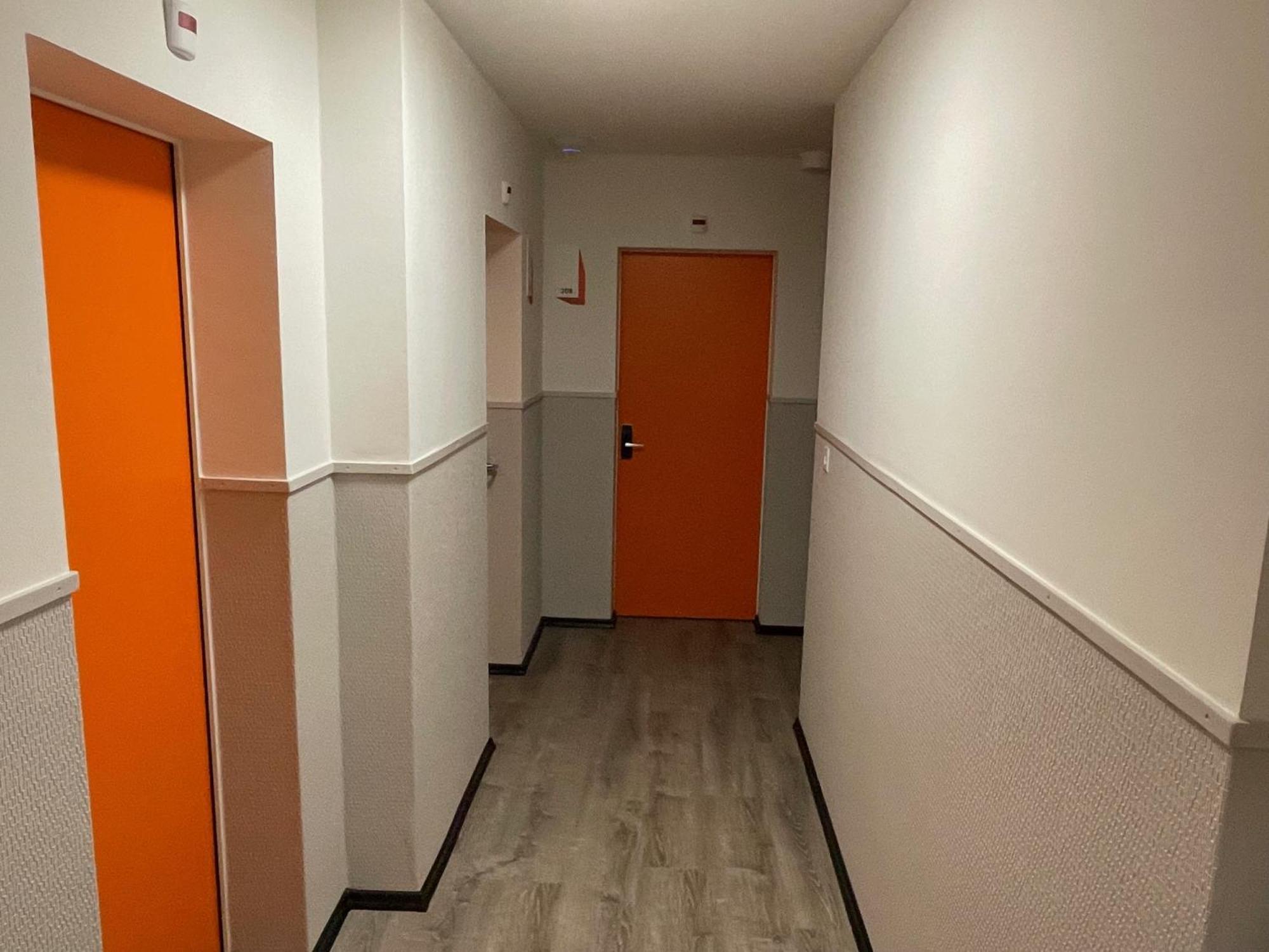 Easyhotel Zuerich Main Station ภายนอก รูปภาพ