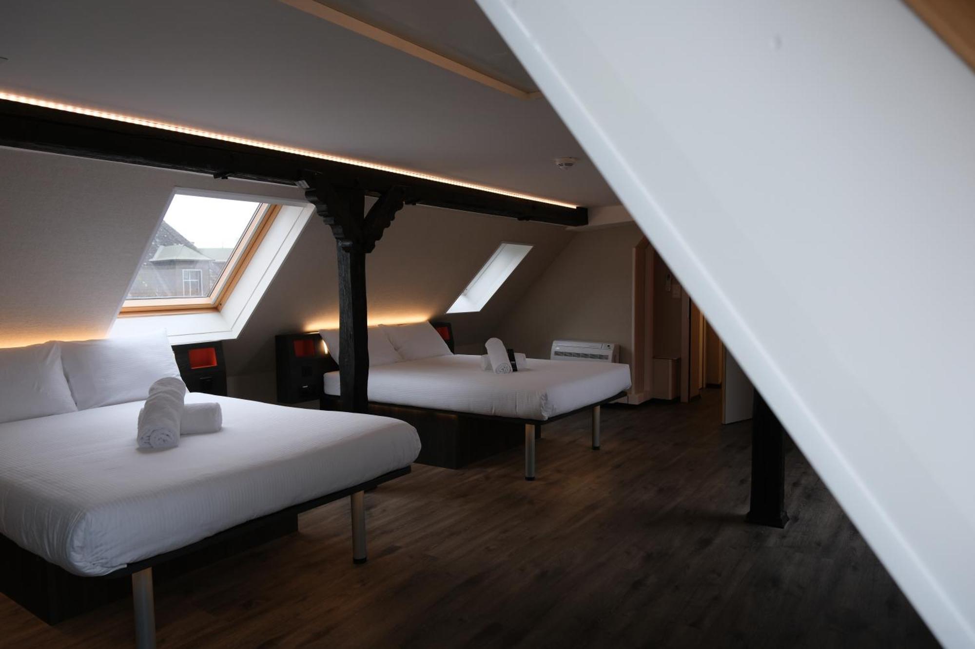 Easyhotel Zuerich Main Station ภายนอก รูปภาพ
